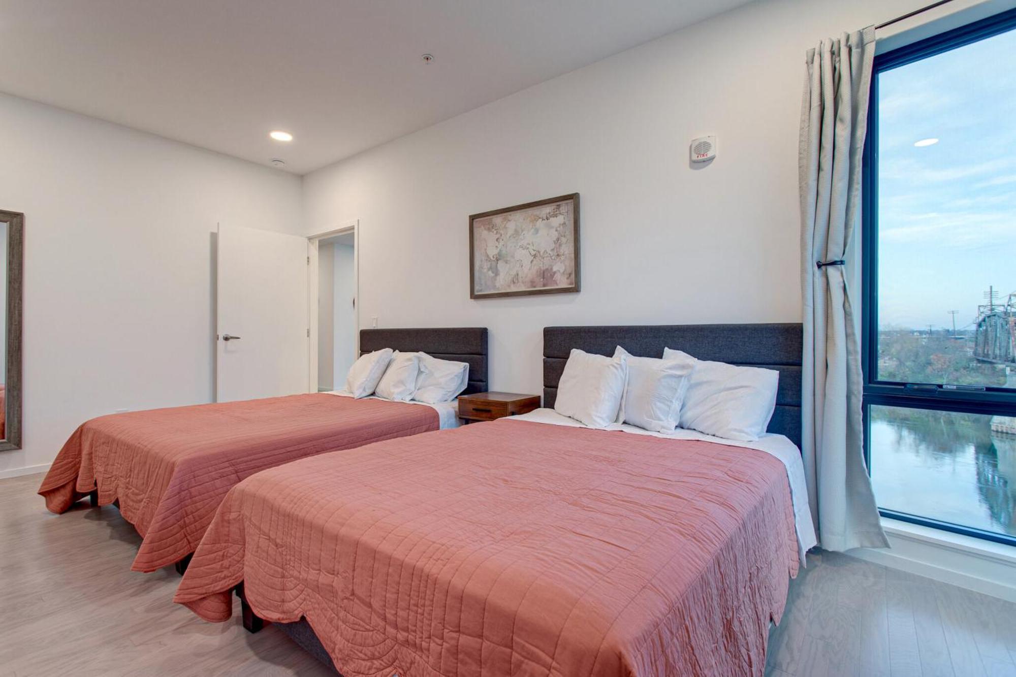 Eve Nashville Kamer foto